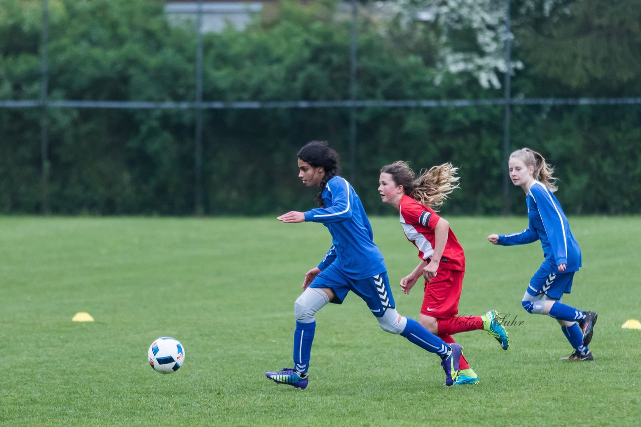 Bild 345 - wCJ SV Steinhorst/Labenz - VfL Oldesloe : Ergebnis: 18:0